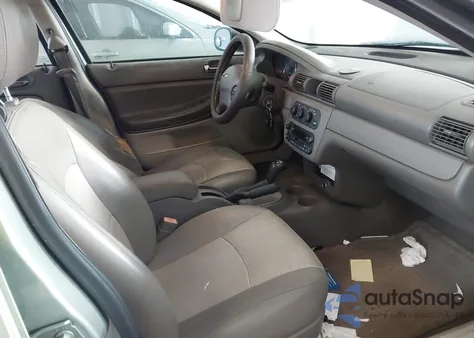 2005 Chrysler Sebring z USA, uszkodzony, nr VIN 1C3EL46X05N561242